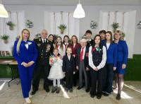 Для полацкіх школьнікаў арганізавалі “патрыятычную” сустрэчу з адстаўнікамі КДБ