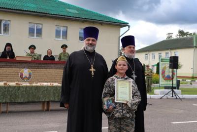 Праваслаўную моладзь у Полацку вучылі страляць і маршыраваць
