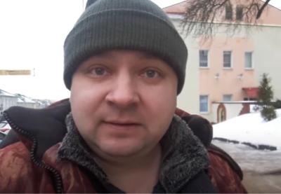 Віцебскі відэаблогер Віталь Усціновіч сам стаў героем відэароліка. Яго размясцілі ў Тэлеграм-канале, блізкім да сілавікоў