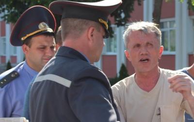 Віцебская пракуратура і ДВП адмовіліся бараніць правы палітвязня Валадара Цурпанава