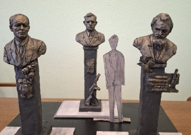 IУ Шаркаўшчыне паставяць тры бюсты славутых землякоў